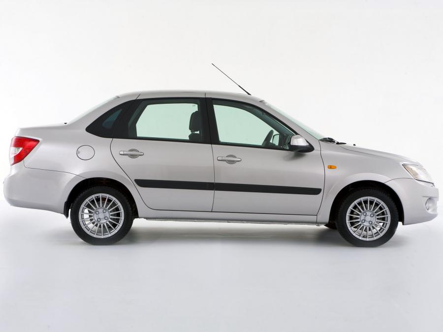  Lada Granta (2190) 2011 года  (фото 12 из 33)